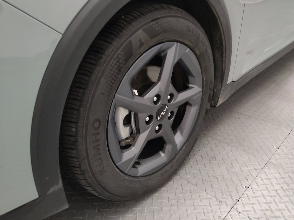 Used 2025 Kia K4 FWD image 31