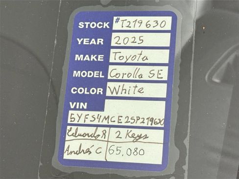 Certified 2025 Toyota Corolla SE image 44