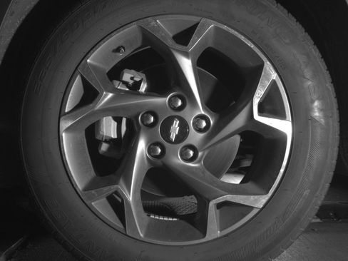 Used 2025 Chevrolet Trax LT w/ LT Convenience Package image 12