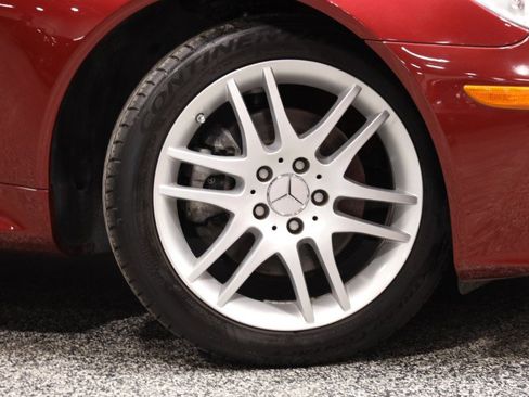 Used 2009 Mercedes-Benz SLK 300 image 4