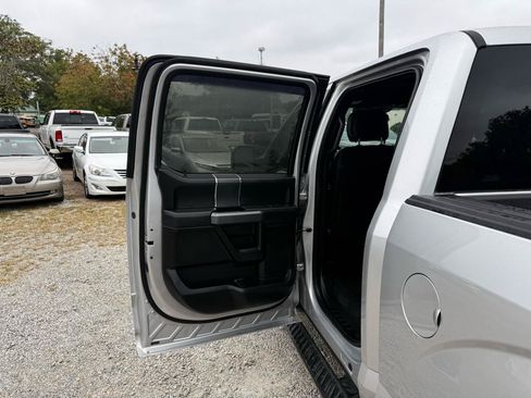 Used 2018 Ford F150 XLT w/ Equipment Group 302A Luxury AWD/4WD image 29