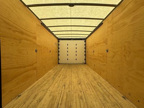 Used 2023 Ford E-450 and Econoline 450 Super Duty w/ Power Windows & Locks Group RWD image 16