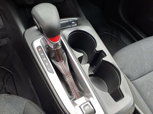 Used 2024 Chevrolet Trax RS w/ Driver Confidence Package image 16