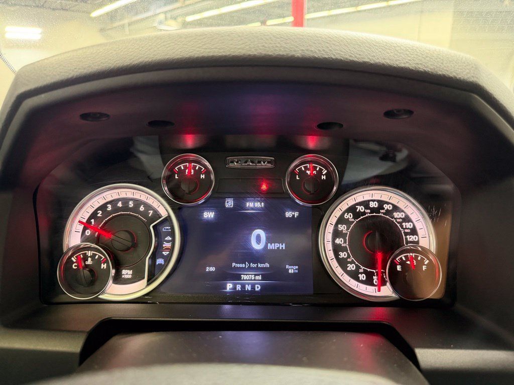 Used 2017 RAM 1500 Big Horn AWD/4WD image 23
