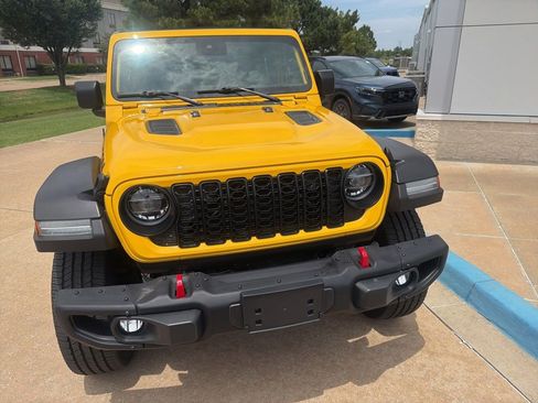Used 2019 Jeep Wrangler Unlimited Rubicon AWD/4WD image 7