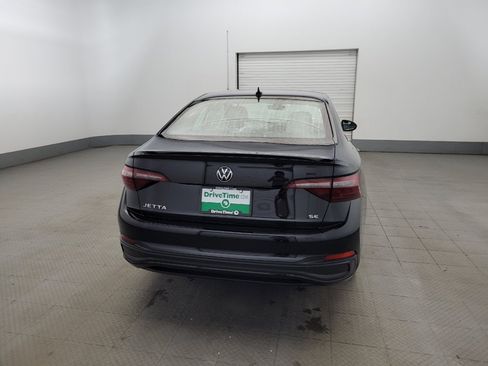 Used 2023 Volkswagen Jetta SE FWD image 7
