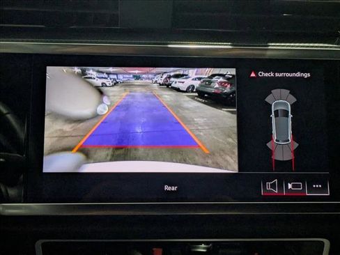 Certified 2025 Audi Q3 2.0T Premium w/ Convenience Package image 15