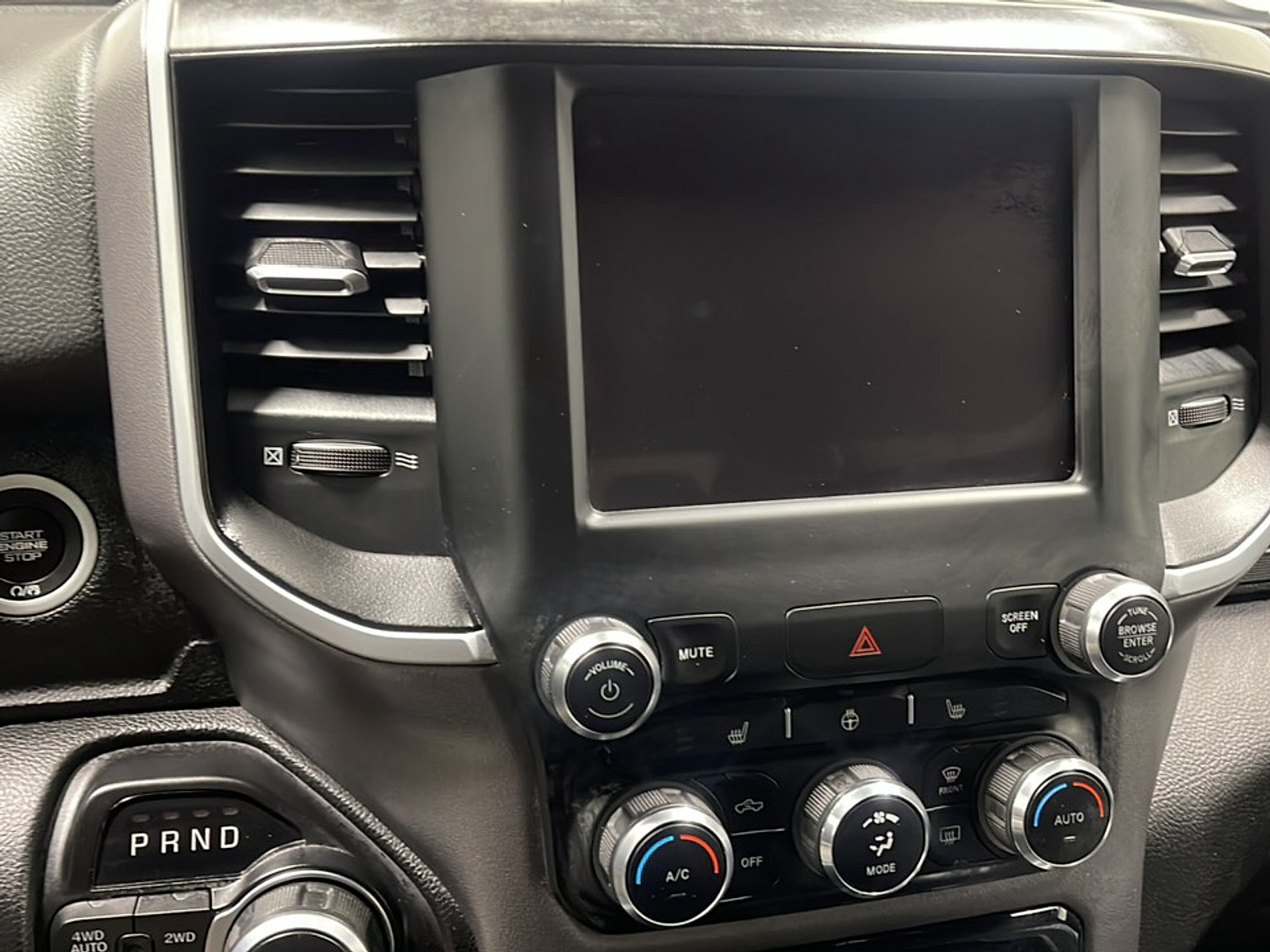 Used 2023 RAM 1500 Big Horn AWD/4WD image 8