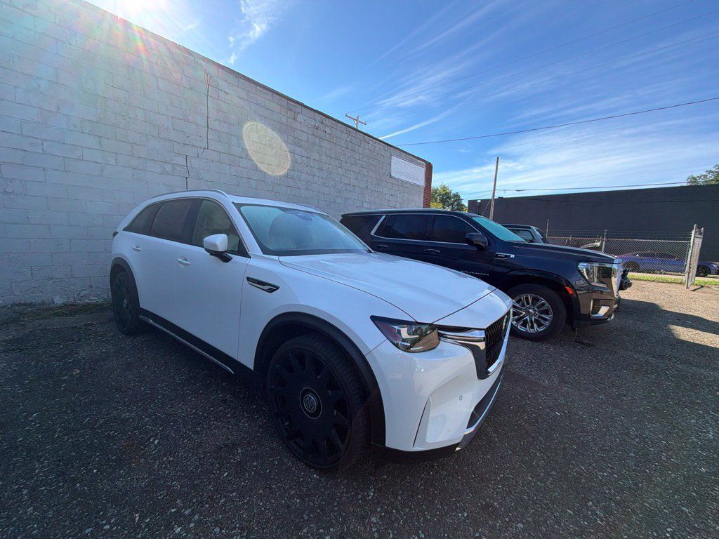 Used 2025 MAZDA CX-90 3.3 Turbo w/ Premium Plus Pkg AWD/4WD image 5