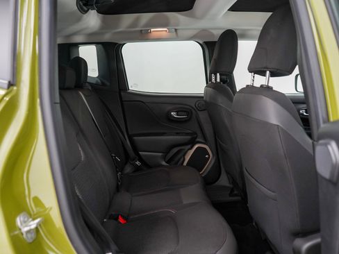 Used 2016 Jeep Renegade 75th Anniversary AWD/4WD image 12