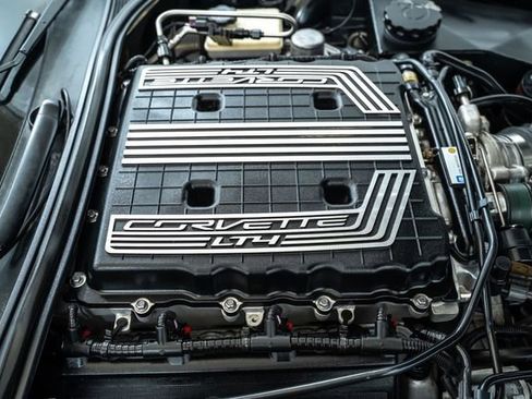 Used 2017 Chevrolet Corvette Z06 image 33