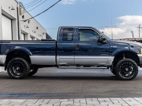 Used 2002 Ford F350 XL image 9