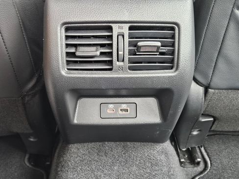 Used 2025 Nissan Altima 2.5 SL FWD image 27