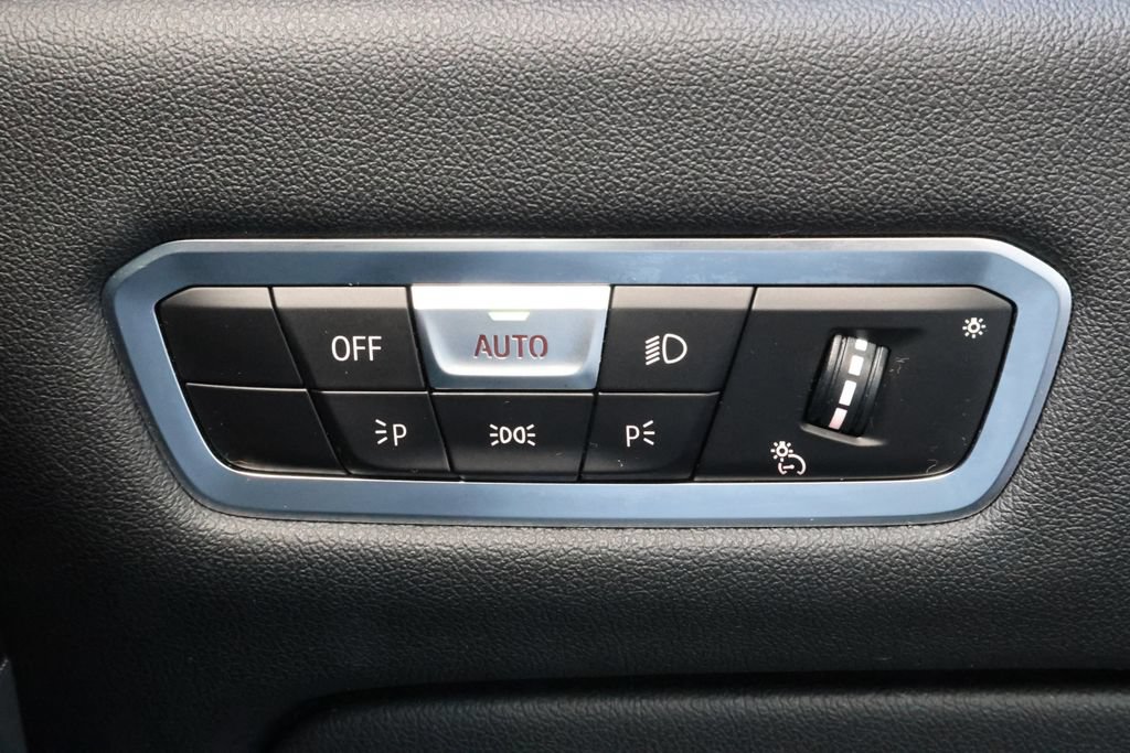 Used 2022 BMW X5 M50i w/ Executive Package AWD/4WD image 18
