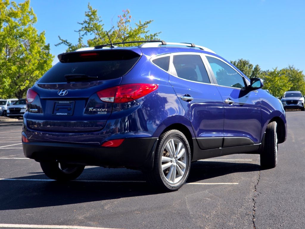Used 2013 Hyundai Tucson Limited FWD image 23