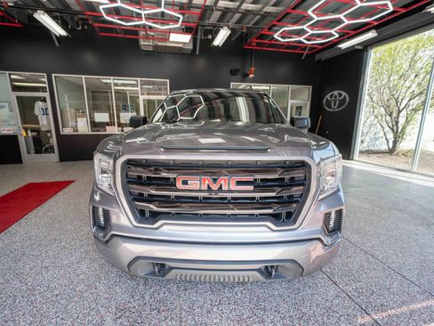 Used 2020 GMC Sierra 1500 Elevation w/ Elevation Value Package image 6