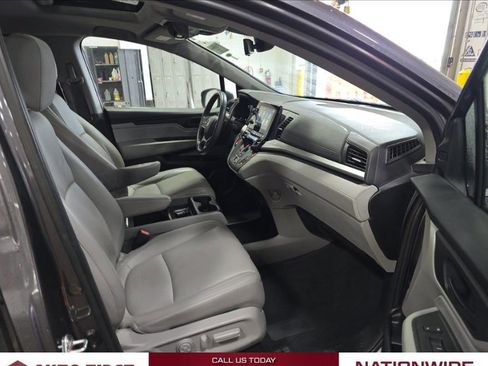 Used 2024 Honda Odyssey EX-L image 12