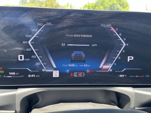 Certified 2025 BMW M240i Coupe RWD image 22