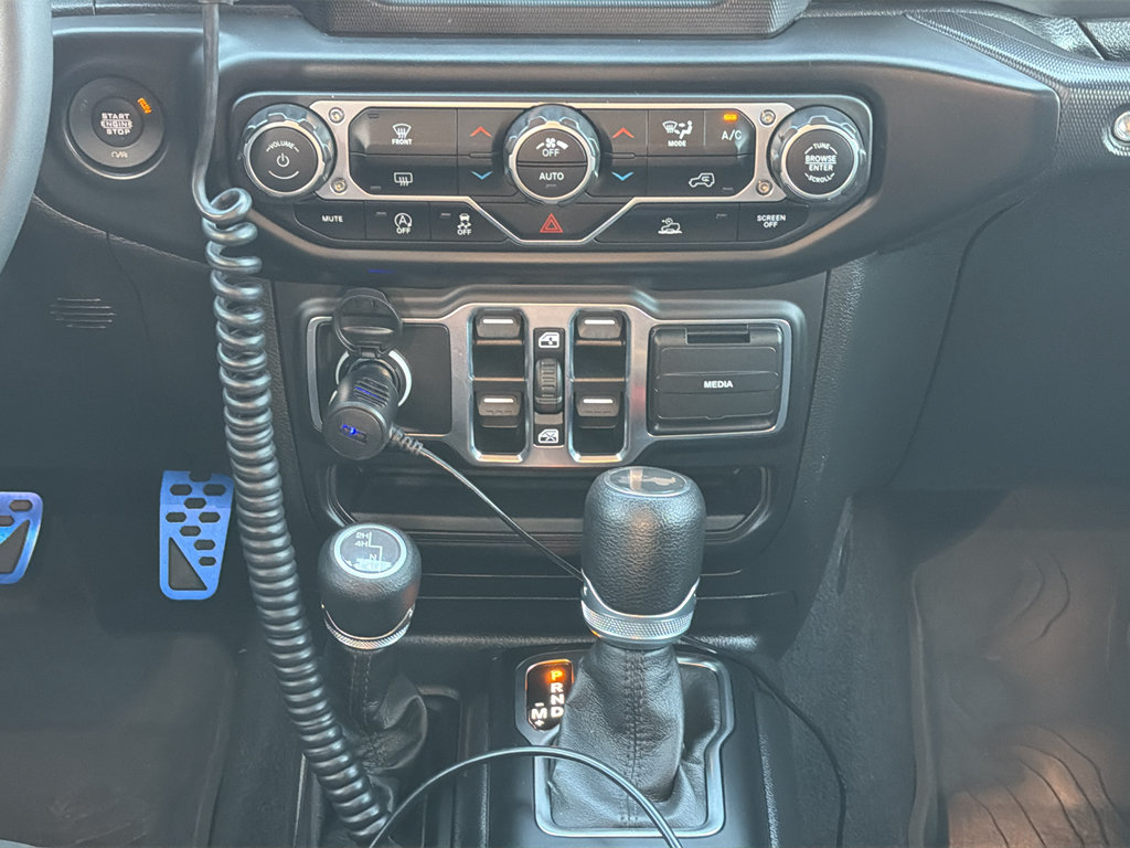 Used 2023 Jeep Wrangler Unlimited Sport AWD/4WD image 18