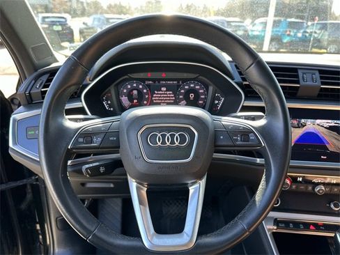 Used 2022 Audi Q3 2.0T Premium image 29