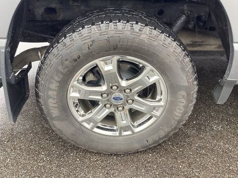 Used 2021 Ford F150 Lariat w/ Equipment Group 502A High AWD/4WD image 8