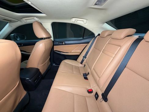 Used 2014 Lexus IS 250 image 21
