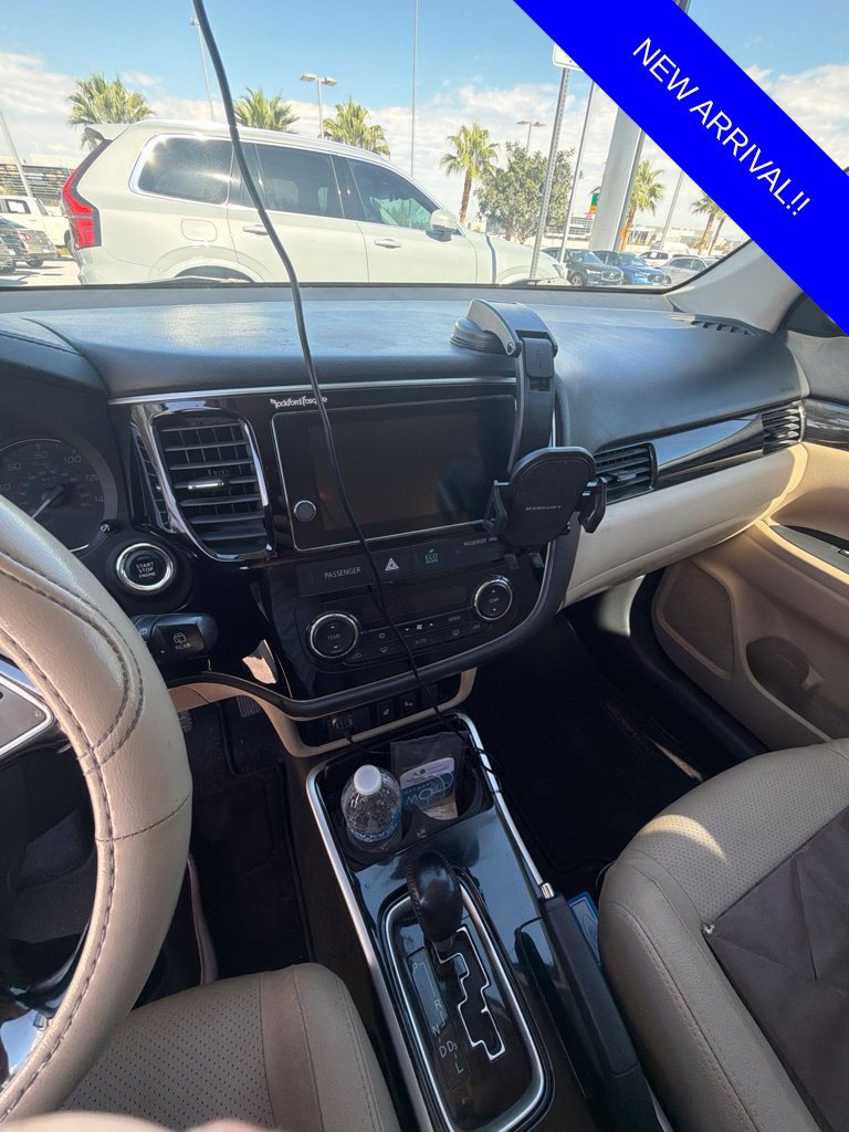 Used 2018 Mitsubishi Outlander SEL FWD image 10