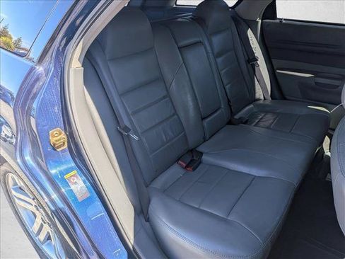 Used 2005 Dodge Magnum R/T w/ Convenience Group II RWD image 14