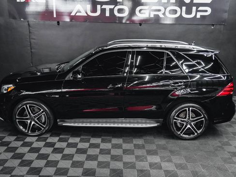 Used 2018 Mercedes-Benz GLE 43 AMG 4MATIC w/ Premium 2 Package image 30