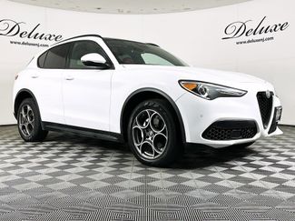 Used 2022 Alfa Romeo Stelvio Sprint video 1