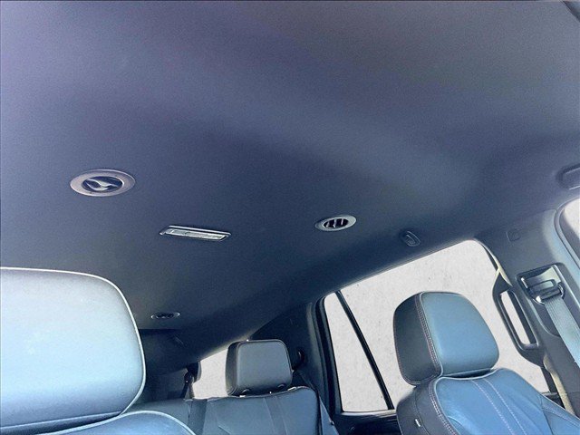 Used 2021 Chevrolet Tahoe RST AWD/4WD image 17