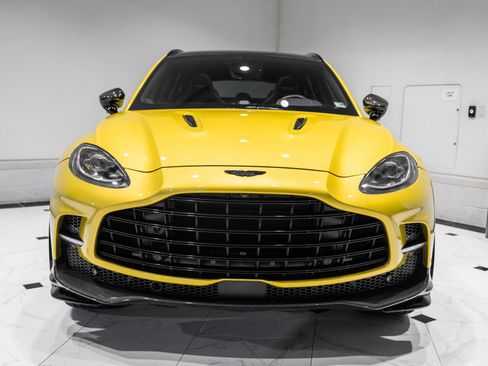 Used 2025 Aston Martin DBX 707 image 7