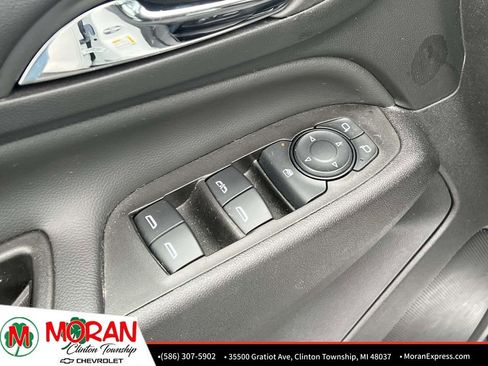 Certified 2024 Chevrolet Equinox LT FWD image 17