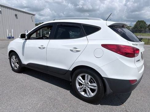 Used 2013 Hyundai Tucson GLS FWD image 4