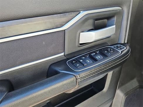Used 2024 RAM 2500 Big Horn image 28