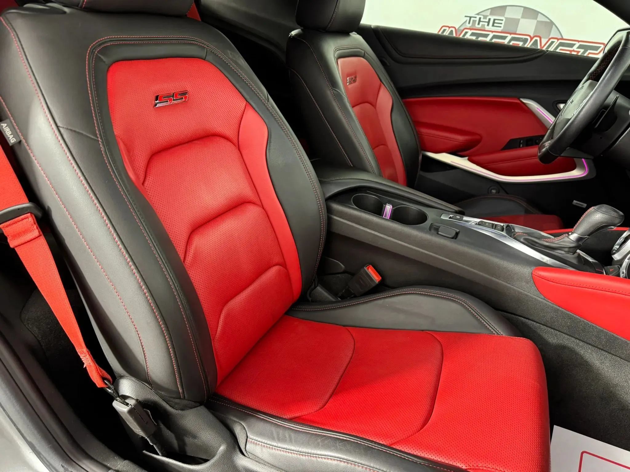 Used 2024 Chevrolet Camaro SS RWD image 31