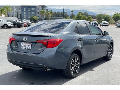 Used 2019 Toyota Corolla SE w/ Carpet Mat Package (TMS) FWD image 7