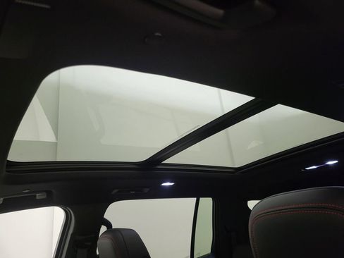 New 2026 Chevrolet Traverse RS w/ LPO, Floor Liner Package image 17