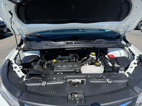 Used 2018 Chevrolet Trax LT w/ LT Convenience Package image 34