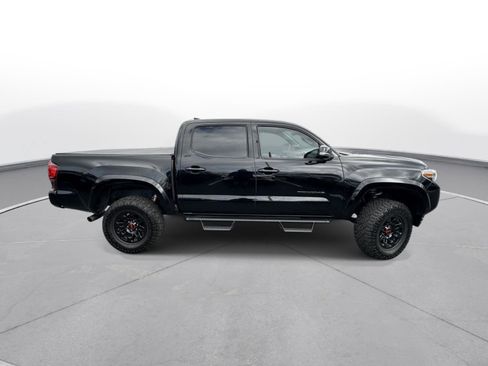Used 2023 Toyota Tacoma SR5 image 5