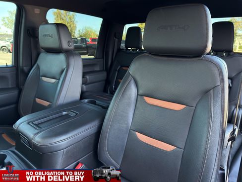 Used 2022 GMC Sierra 2500 AT4 image 18