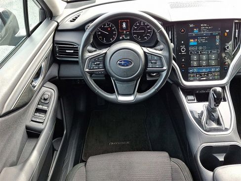 Used 2023 Subaru Outback Premium image 2