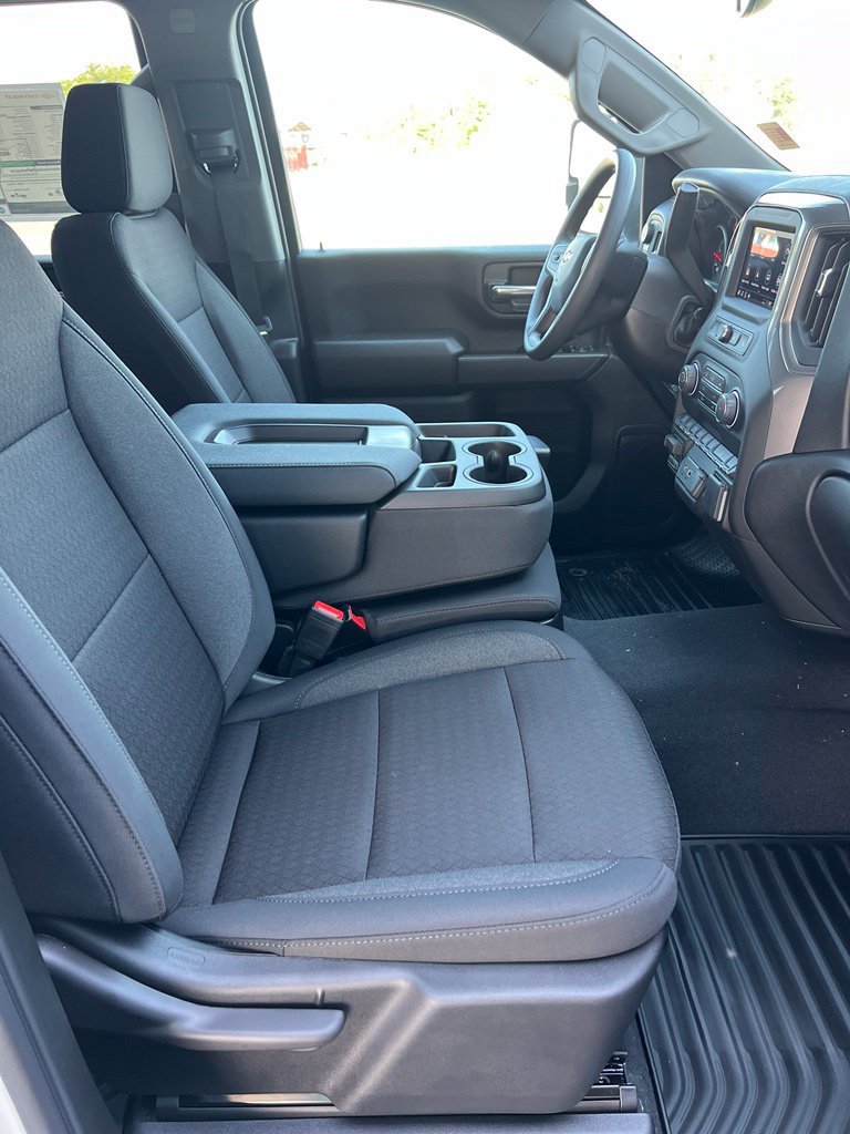New 2026 Chevrolet Silverado 2500 Custom w/ Custom Value Package AWD/4WD image 20