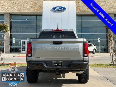 Used 2024 Chevrolet Colorado ZR2 w/ Technology Package image 22