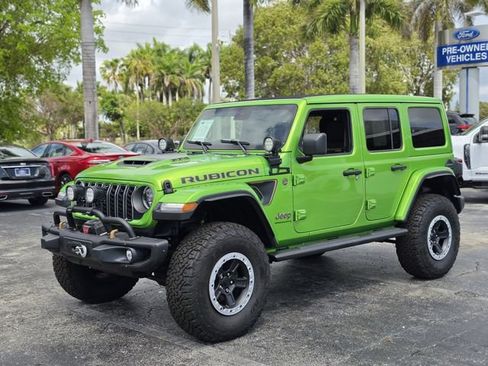 Used 2025 Jeep Wrangler Unlimited Rubicon 392 AWD/4WD image 31