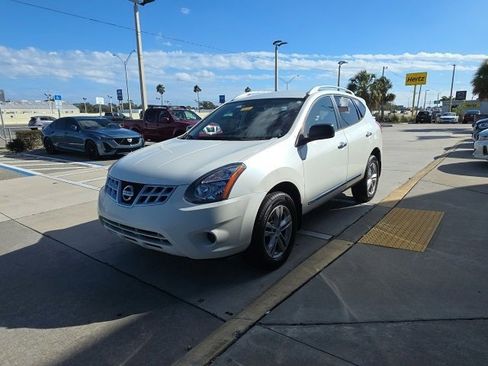Used 2015 Nissan Rogue S w/ Convenience Package image 8