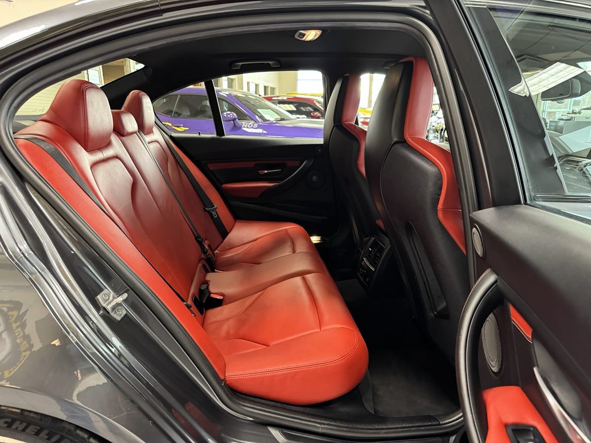 Used 2018 BMW M3 RWD image 52