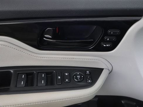 Used 2023 Honda Odyssey Elite image 37