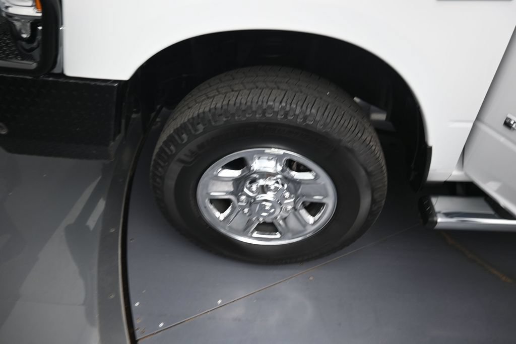 Used 2022 RAM 3500 Tradesman w/ Chrome Appearance Group AWD/4WD image 37