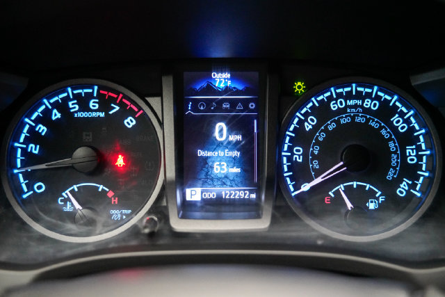 Used 2022 Toyota Tacoma TRD Off-Road w/ TRD Premium Off Road Package AWD/4WD image 33